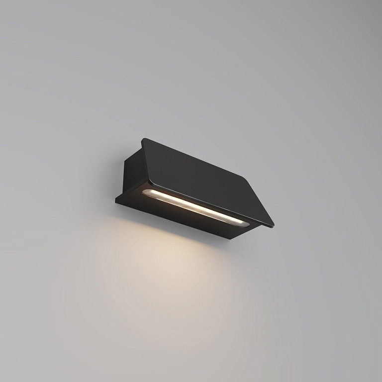 Накладной светильник Maytoni Outdoor Трапп O429WL-L6GF3K