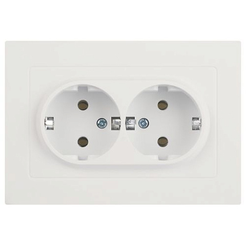 Розетка 2-м СП Accent 6-205-01М 16А IP20 250В 2P+E Schuko AL/CU бел. матов. Intro Б0063487
